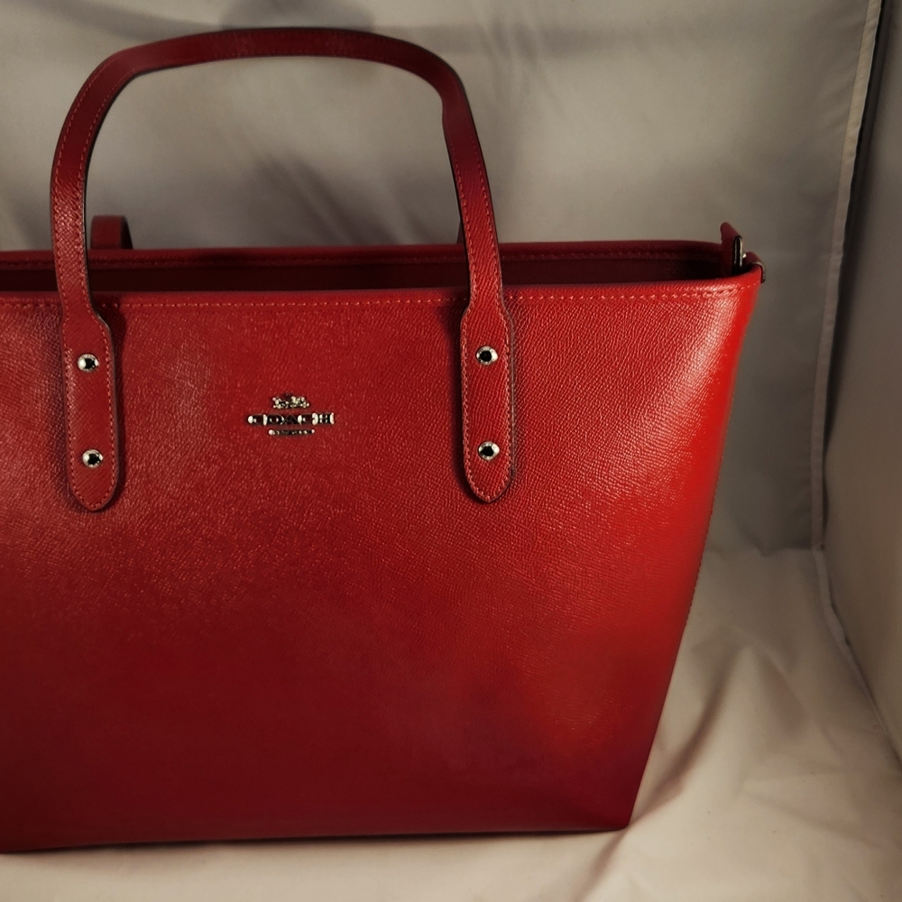 Coach Red Leather City Zip Tote - Picture 2 of 15